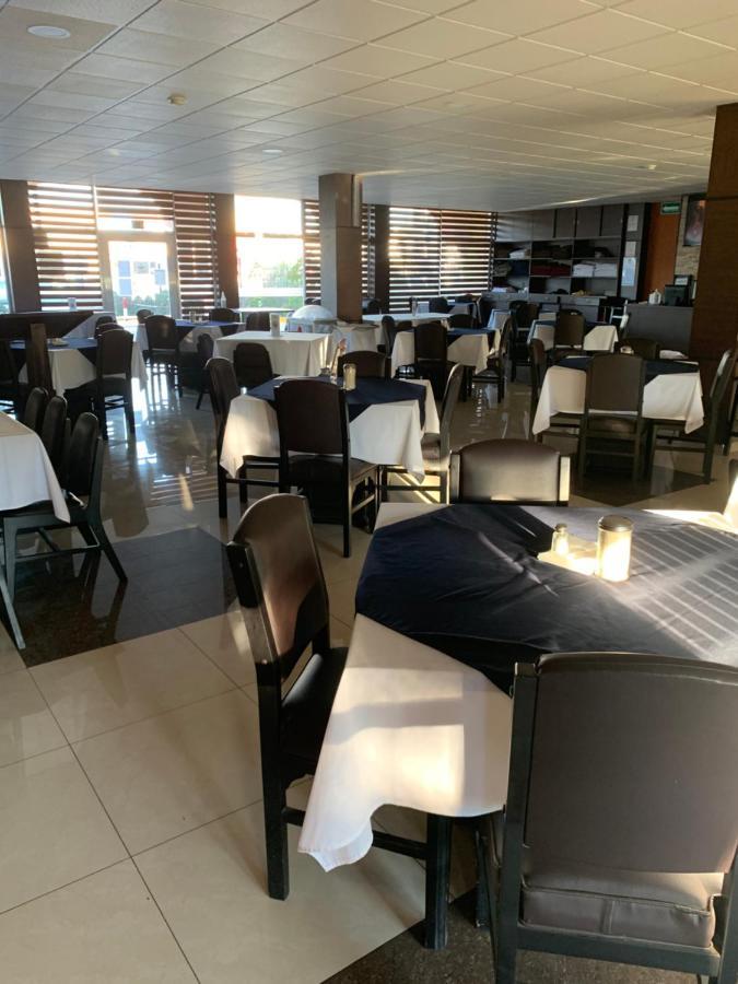 Hotel Emperador De Queretaro Casa Blanca La Corregidora Екстер'єр фото
