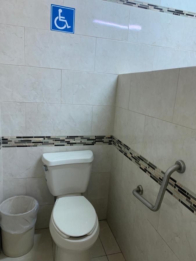 Hotel Emperador De Queretaro Casa Blanca La Corregidora Екстер'єр фото